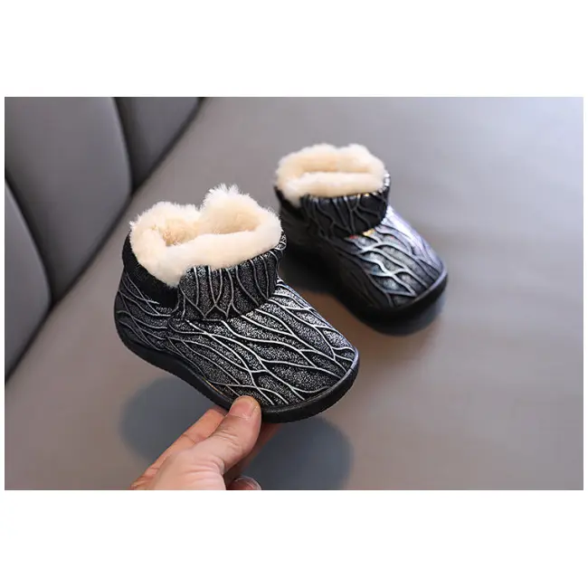 Cizmulite imblanite argintiu cu negru MDBY2202-1-de3