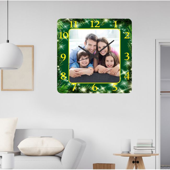 Ceas De Perete Craciun In Familie -verde-30x30 Cm-plastic-patrat