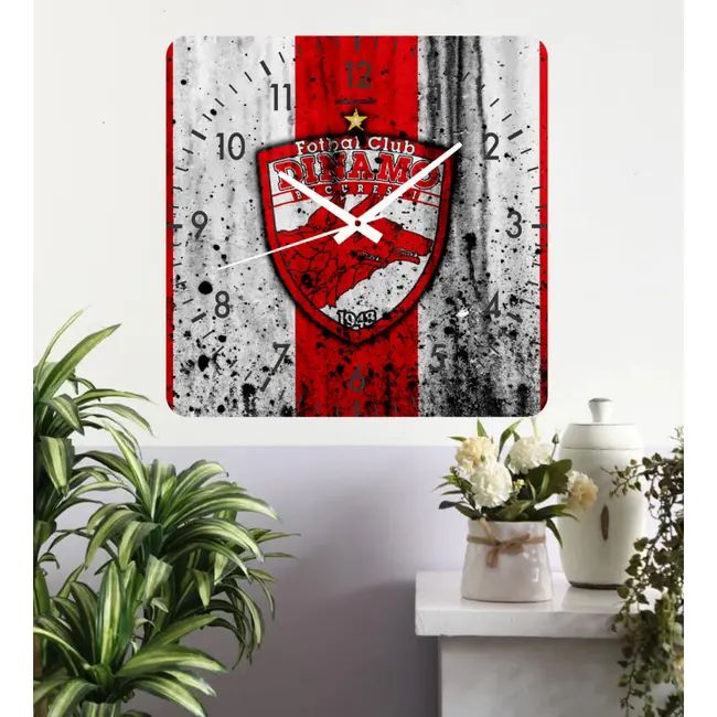 Ceas De Perete Dinamo 5 -rosu-40x40 Cm-plastic-patrat