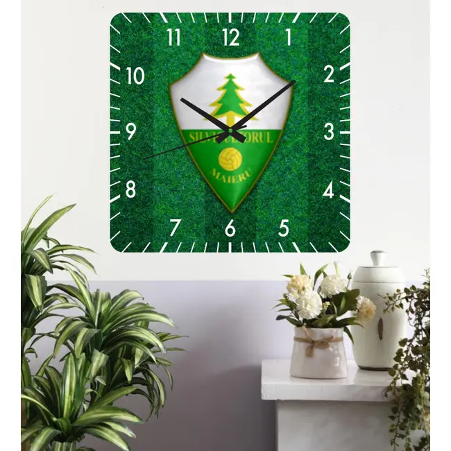 Ceas De Perete Silvicultorul Maieru -verde-48x48 Cm-plastic-patrat