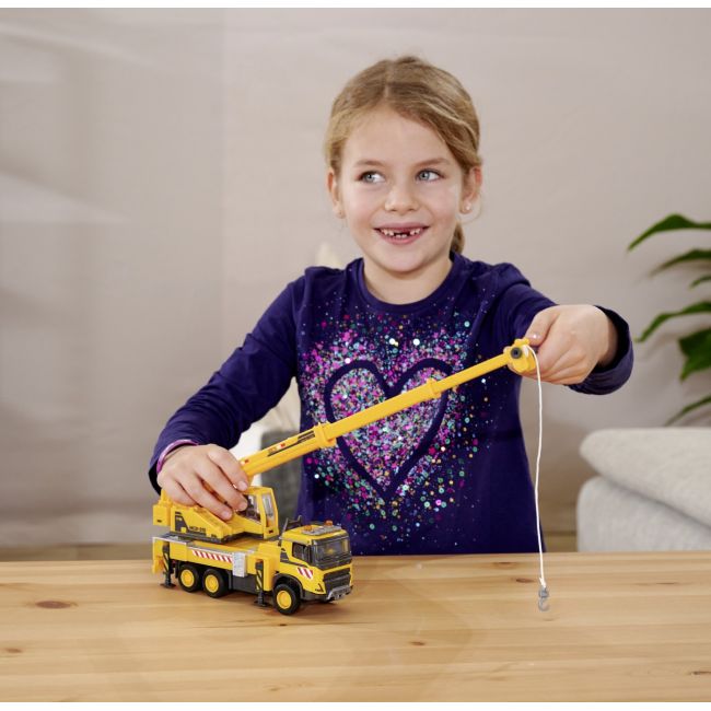 MAJORETTE VOLVO CAMION CU MACARA VIV213723004
