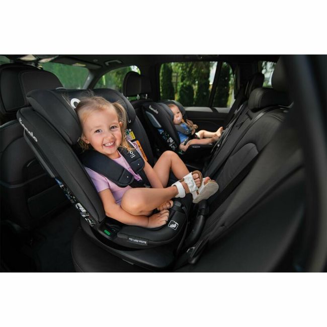 Lionelo - Scaun auto Bastiaan RWF i-Size, Pozitie de somn, Protectie laterala, Rotire 360 grade, 0-36 Kg, Cu Isofix si Centura Top Tether, Conform cu standardul european de securitate ECE R129, Negru BYNLO-BASTIAAN_RWF_ISIZE_BLACK_CARBON