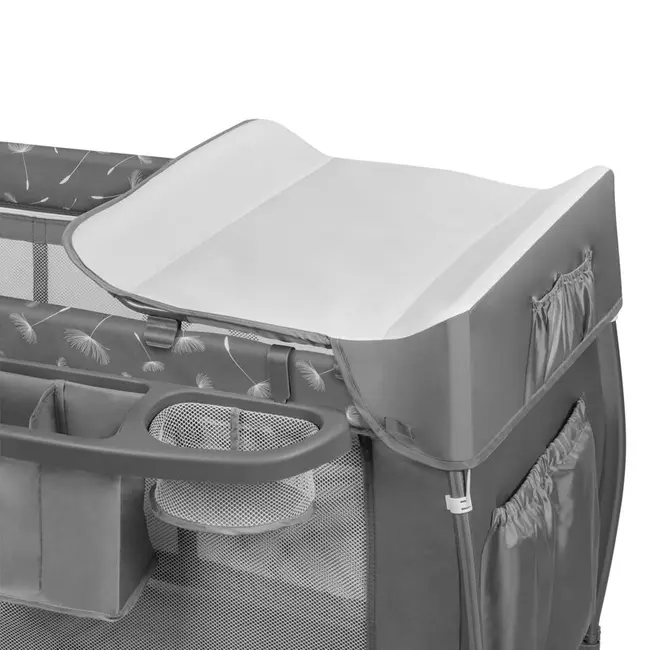 Lionelo - Patut pliant cu doua nivele Sven Plus, 120x60 cm, arcada jucarii, masuta de infasat, vibratii, melodii, conform cu standardele europeane de securitate EN716 si EN12221, Grey BYNLO-SVEN_PLUS_GREY_CONCRETE