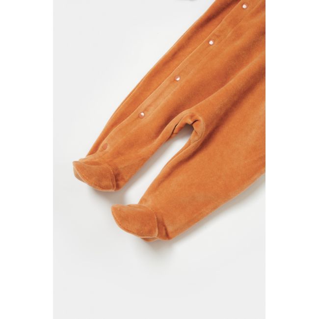 Salopeta Elefant cu maneca lunga si botosei din 80%bumbac organic si 20% poliester - Caramiziu, BabyCosy (Marime: 3-6 Luni) JEMBC-CSYK6039-3