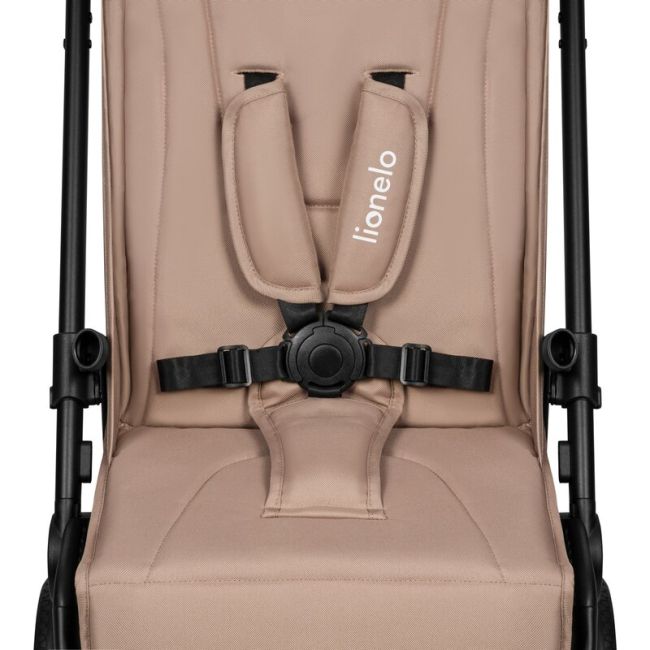 Lionelo - Carucior sport Cloe, De la nastere, Cu accesorii, Cadru din aluminiu, 0-22 kg, Usor, Pliabil cu o singura mana, Ideal pentru toate tipurile de suprafete, Bej BYNLO-CLOE_BEIGE_SAND