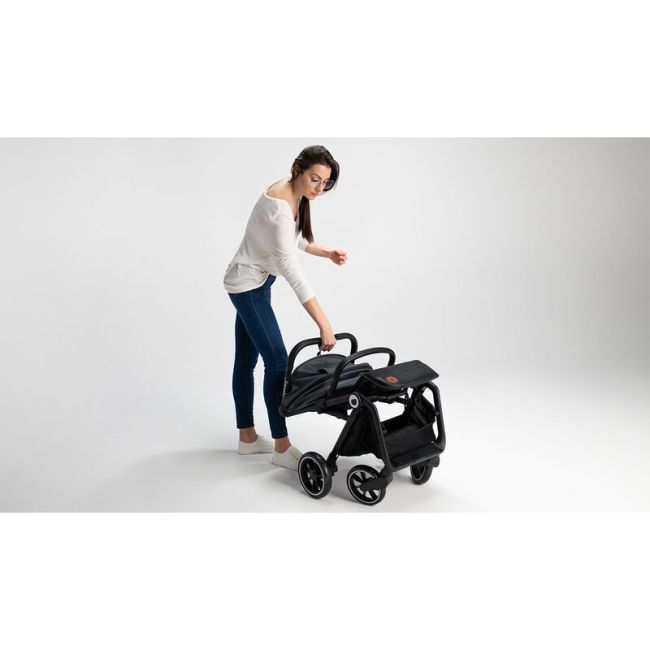 Lionelo - Carucior sport Cloe, De la nastere, Cu accesorii, Cadru din aluminiu, 0-22 kg, Usor, Pliabil cu o singura mana, Ideal pentru toate tipurile de suprafete, Bej BYNLO-CLOE_BEIGE_SAND