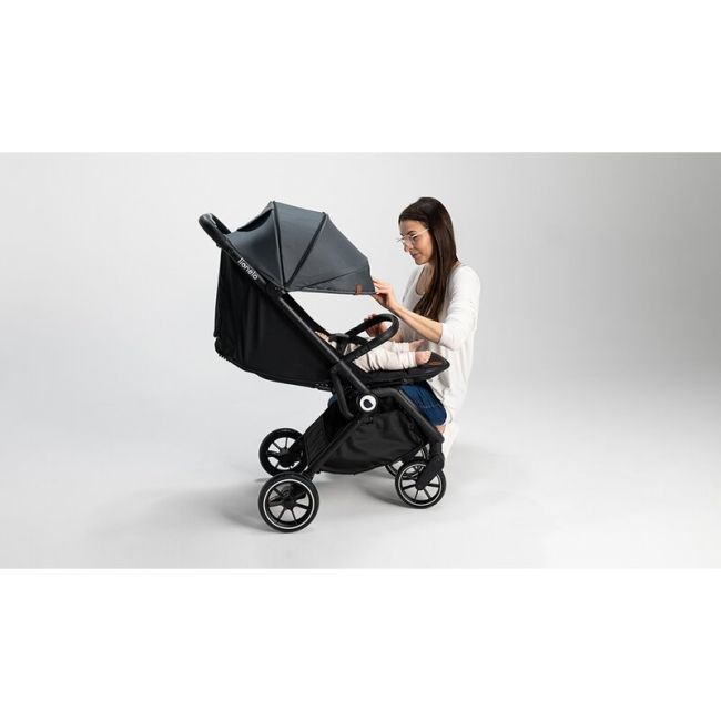 Lionelo - Carucior sport Cloe, De la nastere, Cu accesorii, Cadru din aluminiu, 0-22 kg, Usor, Pliabil cu o singura mana, Ideal pentru toate tipurile de suprafete, Bej BYNLO-CLOE_BEIGE_SAND