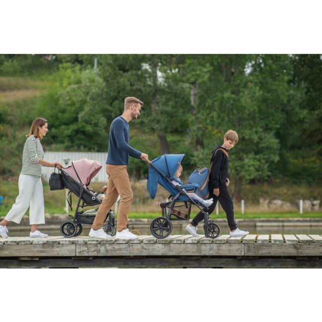 Lionelo - Carucior sport Annet Plus, De la nastere, Cu accesorii si capotina XXL reglabila, 0 - 22 Kg, Conform cu standardele europene de securitate EN1888-1 si EN1888-2, Verde BYNLO-ANNET_PLUS_GREEN_FOREST