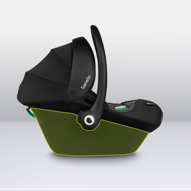 Lionelo - Soica auto i-Size Astrid, Include baza Isofix, 0-13 Kg, 40-87 cm, Cu maner si capotina reglabile, Cu protectie laterala avansata, Salteluta confortabila , Conform cu R129, Negru/Gri BYNLO-ASTRID_I-SIZE_BLACK_GREY+BASE_BLACK