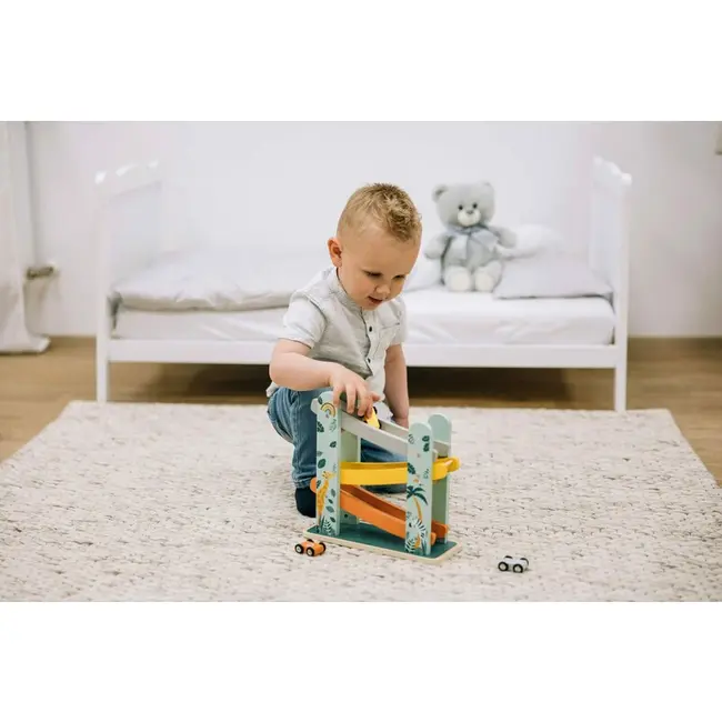 Pista de masini, Din lemn, Cu 3 masinute incluse, 26.9 x 23.6 x 7 cm, Free2Play, Safari BYN80654