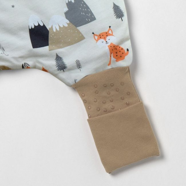 Sac de dormit cu picioruse si talpa antiderapanta Mountain Animals 110 cm + manseta 1.0 Tog BBXCJ774-10FN