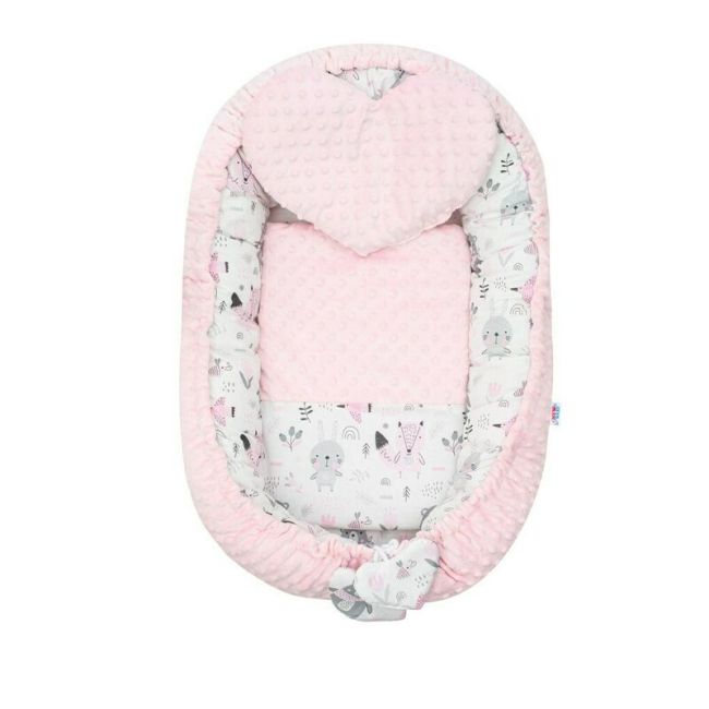 Set 3 piese Luxury, Baby Nest cu doua fete, Cu paturica si pernuta in forma de inima, New Baby, Minky Bears Pink BYN42979