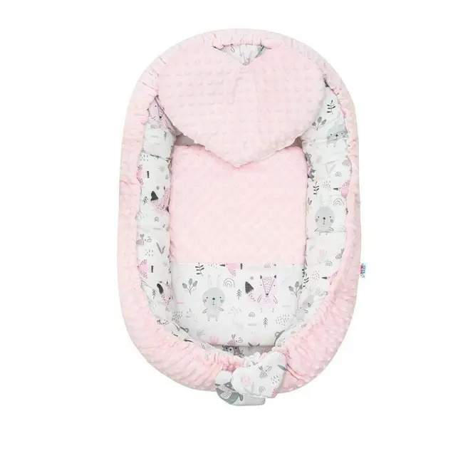 Set 3 piese Luxury, Baby Nest cu doua fete, Cu paturica si pernuta in forma de inima, New Baby, Minky Bears Pink BYN42979