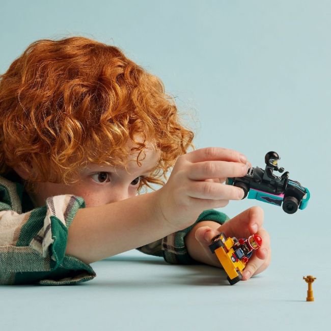 LEGO CITY CARTURI SI PILOTI DE CURSE 60400 VIVLEGO60400