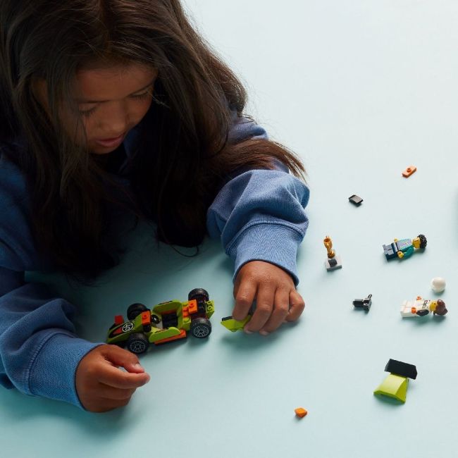 LEGO CITY MASINA DE CURSE VERDE 60399 VIVLEGO60399
