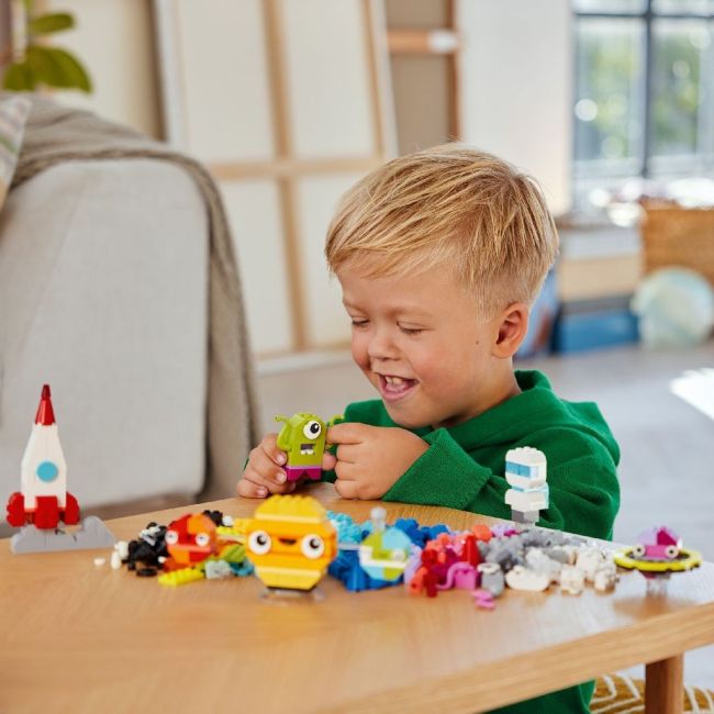 LEGO CLASSIC PLANETE CREATIVE 11037 VIVLEGO11037