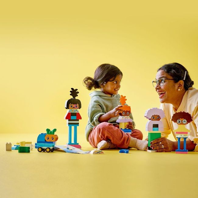 LEGO DUPLO OAMENI CONSTRUIBILI CU EMOTII MARI 10423 VIVLEGO10423