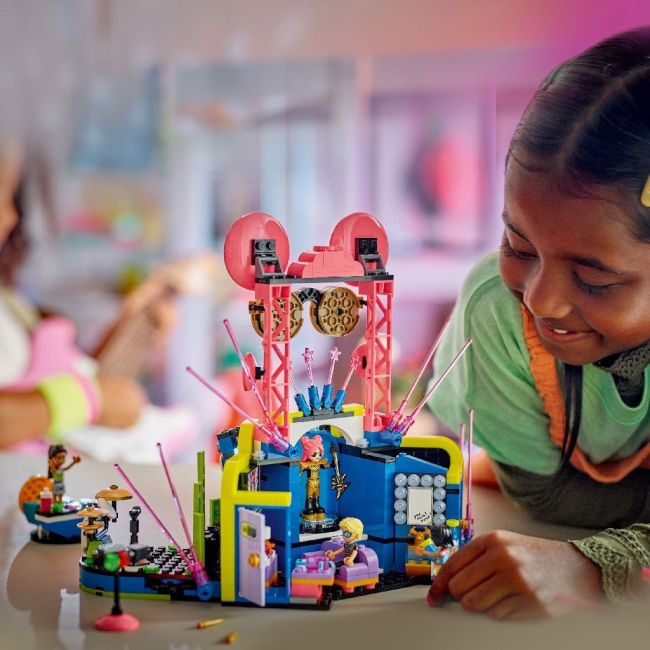 LEGO FRIENDS CONCURS MUZICAL IN ORASUL HEARTLAKE 42616 VIVLEGO42616