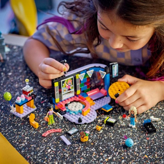 LEGO FRIENDS PETRECERE CU KARAOKE 42610 VIVLEGO42610