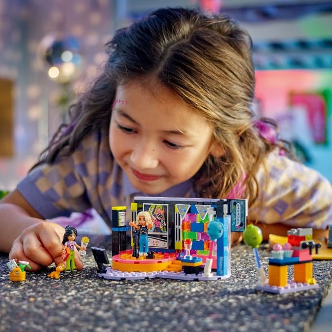 LEGO FRIENDS PETRECERE CU KARAOKE 42610 VIVLEGO42610