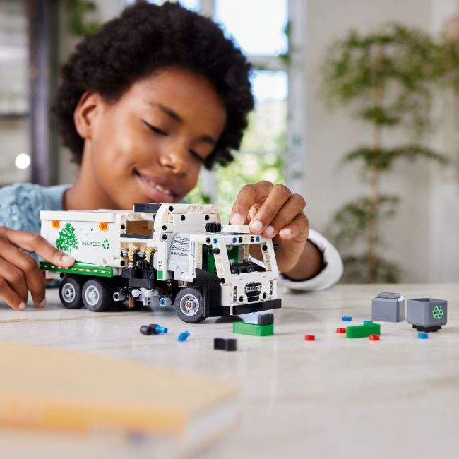 LEGO TECHNIC AUTOGUNOIERA MACK LR ELECTRIC 42167 VIVLEGO42167