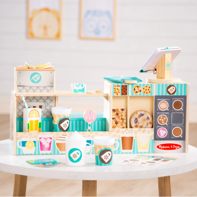 Set de joaca din lemn cu accesorii ne jucam de-a cafeneaua - barista - okemd30602