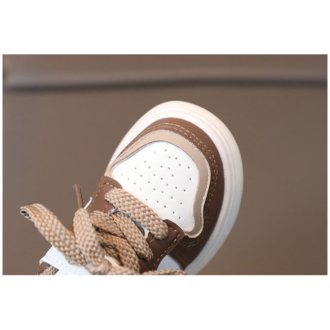 Adidasi maro cu alb (marime disponibila: marimea 23) mdhqh51-3-c.marimea 23