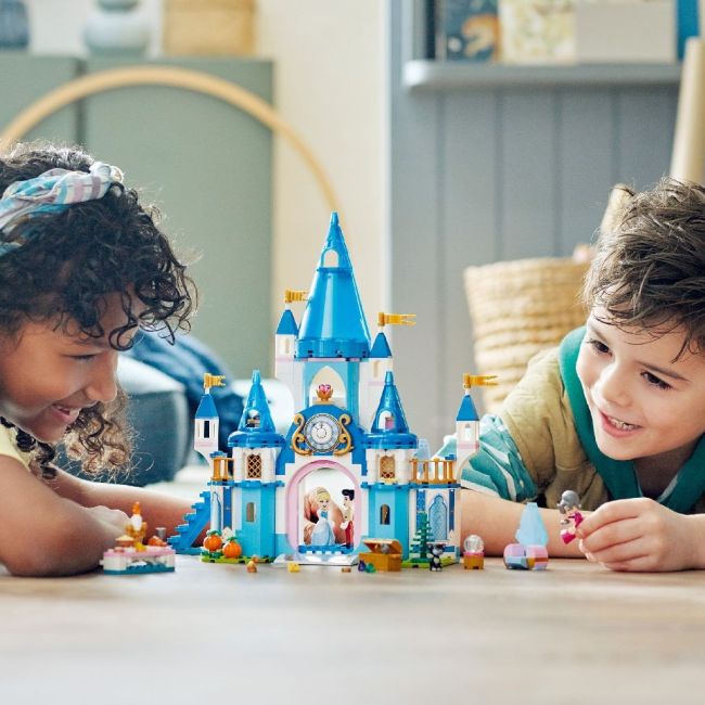 LEGO DISNEY PRINCESS CASTELUL CENUSARESEI SI AL LUI FAT-FRUMOS 43206 VIVLEGO43206