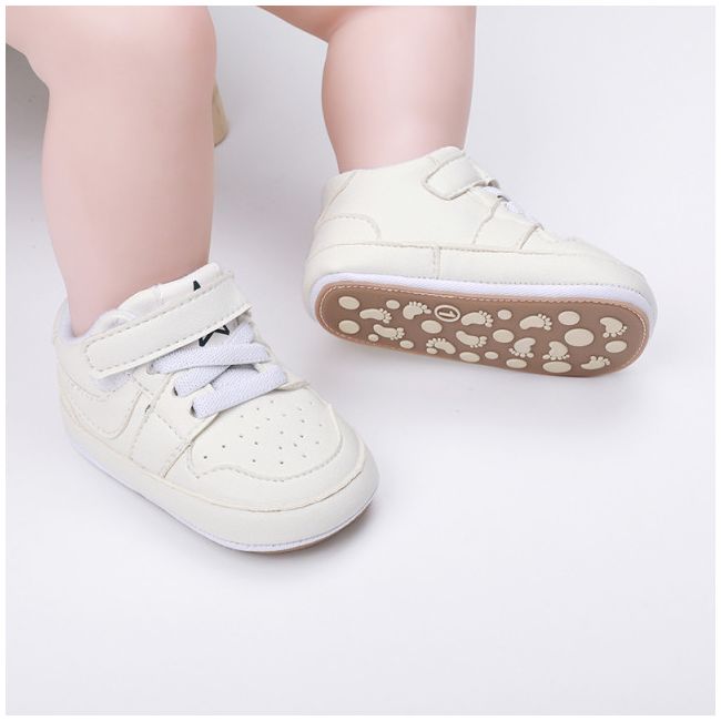 Adidasi albi - smart (marime disponibila: 6-9 luni (marimea 19 incaltaminte)) md9812-4-sa2.6-9 luni (marimea 19 incaltaminte)