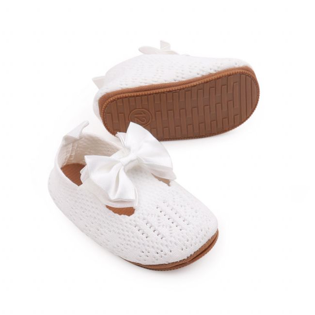 Pantofiori albi crosetati LIF235-3-c1