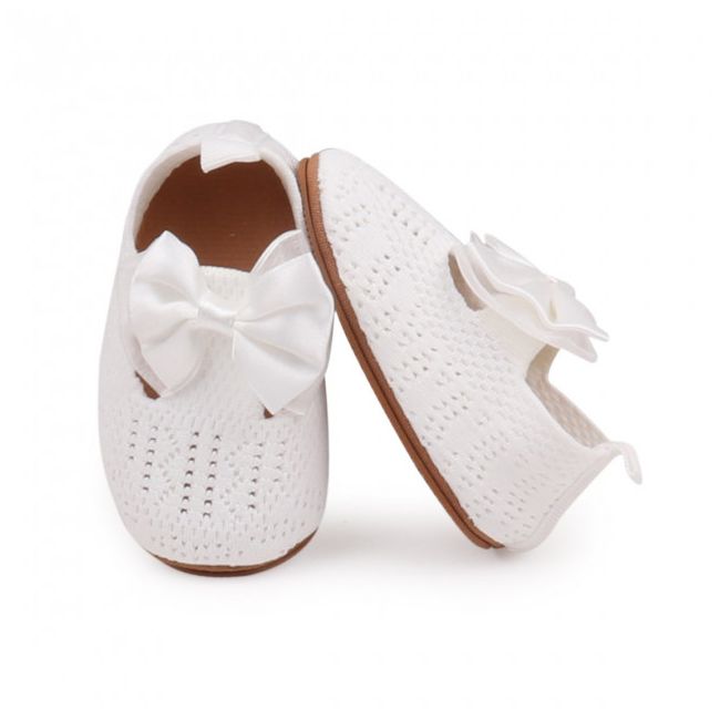 Pantofiori albi crosetati (marime disponibila: 9-12 luni (marimea 20 incaltaminte)) lif235-3-c1.9-12 luni (marimea 20 incaltaminte)