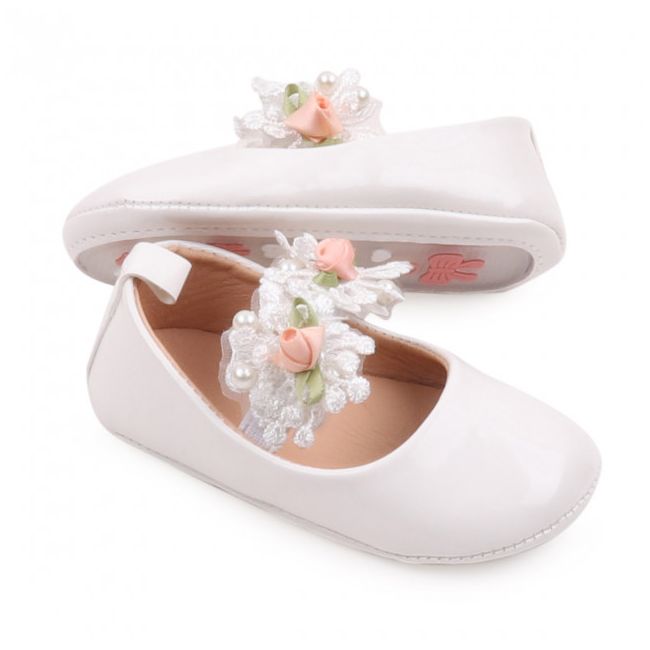 Pantofiori albi pentru fetite - Roses MBBBW3099-3-sa1