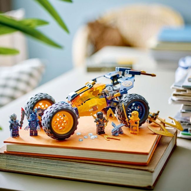 LEGO NINJAGO VEHICULUL DE TEREN NINJA AL LUI ARIN 71811 VIVLEGO71811