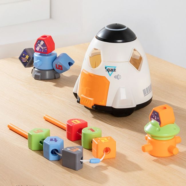 SET DE CONSTRUCTIE IN FORMA DE NAVA SPATIALA VIVHE792000