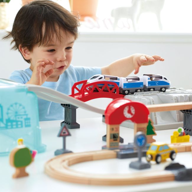Jucarie din lemn - Set tren oras (48 piese)
