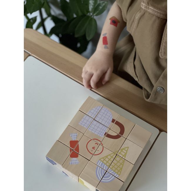 Puzzle din lemn cuburi - Poveste 3 x 3