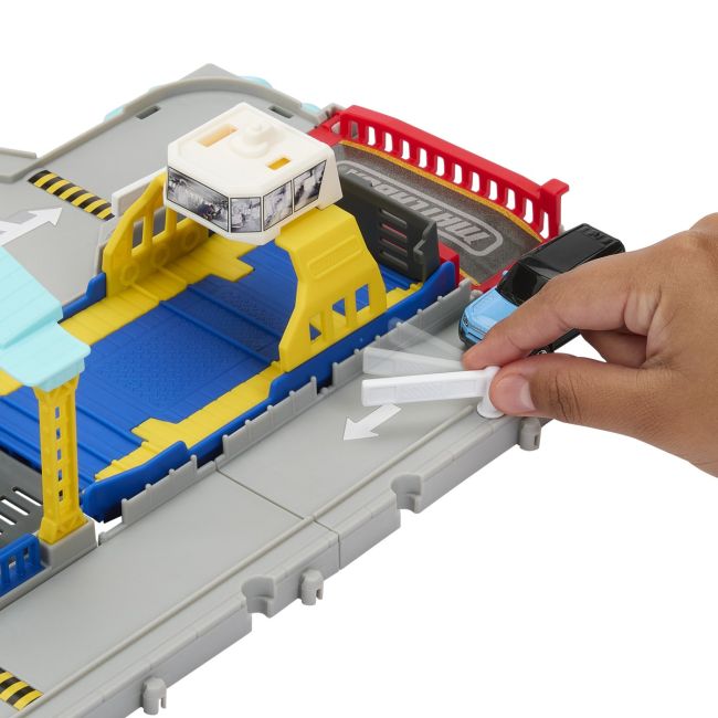 MATCHBOX SET ACTION DIVERS FERRY PORT VIVMTGVY82_HMH29