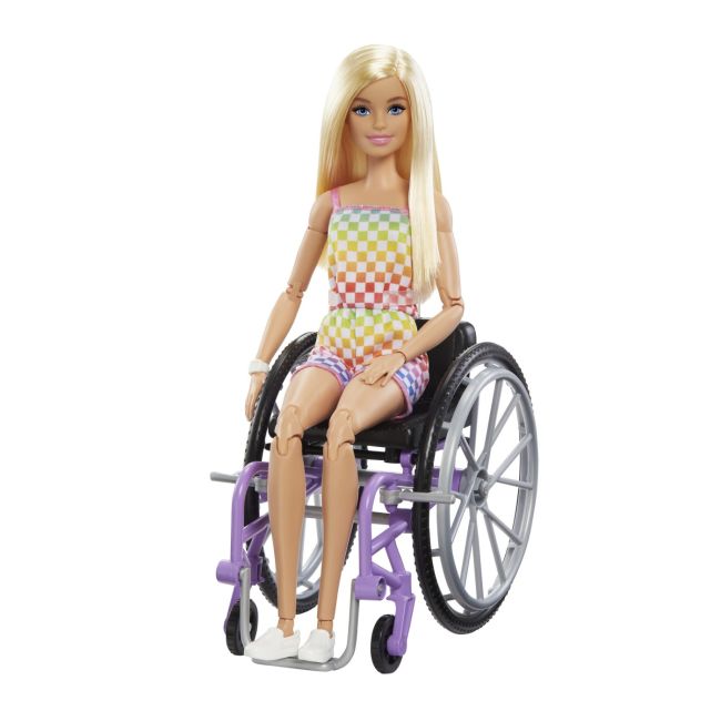 BARBIE PAPUSA BARBIE BLONDA IN SCAUN CU ROTILE VIVMTHJT13