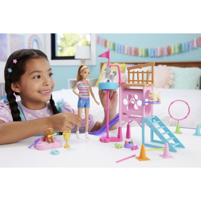 BARBIE SI STACIE PAPUSA STACIE DRESOARE DE CATEI VIVMTHRM10
