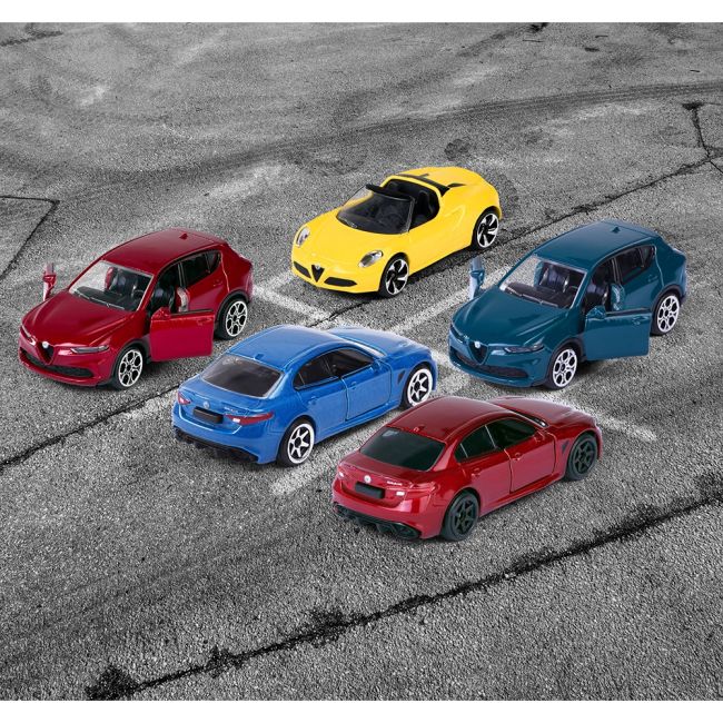 Set majorette alfa romeo cu 5 masinute hubs212053178sii
