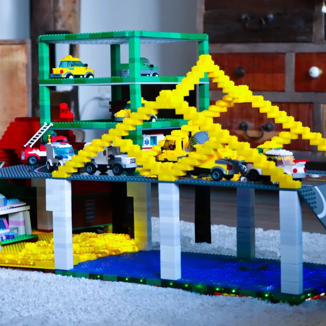 Jucarie Stax - Set constructie cu lumini si sunete - Tractor