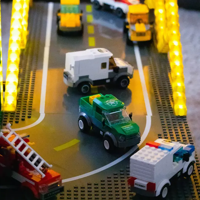 Jucarie Stax Monster truck + Set constructie cu lumini si sunete