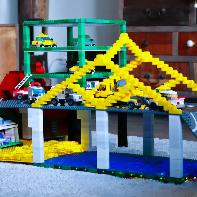 Jucarie Stax Monster truck + Set constructie cu lumini si sunete