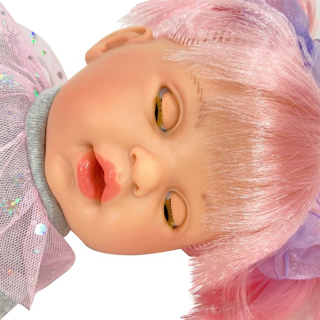 Papusa Nines D'Onil, Alex Star, cu parul roz, ambalata in cutie, cu miros de vanilie, 40 cm