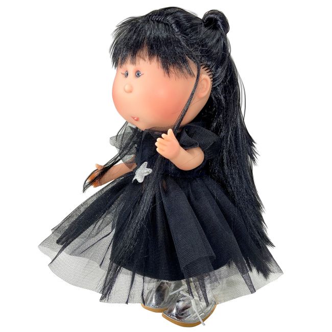 Papusa Nines D'Onil, Mia Black Wednesday, cu miros de vanilie, 30 cm