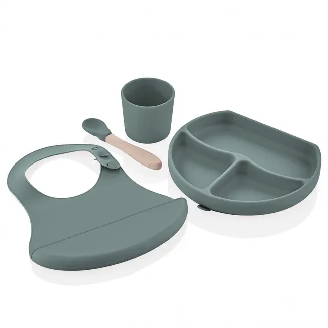 Set diversificare 4 piese din silicon BabyJem: bavetica, farfurie, lingurita si pahar (Culoare: Latte) JEMbj_7286