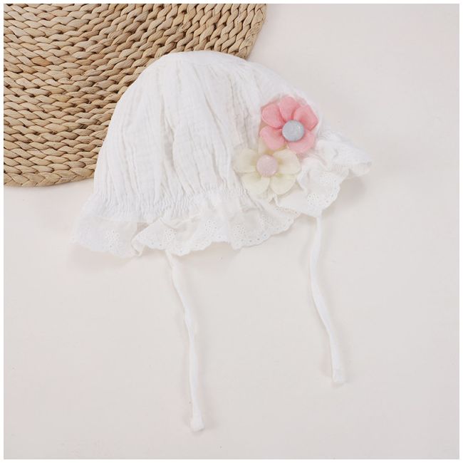 Boneta din finet cu floricele MDJ0048-be1