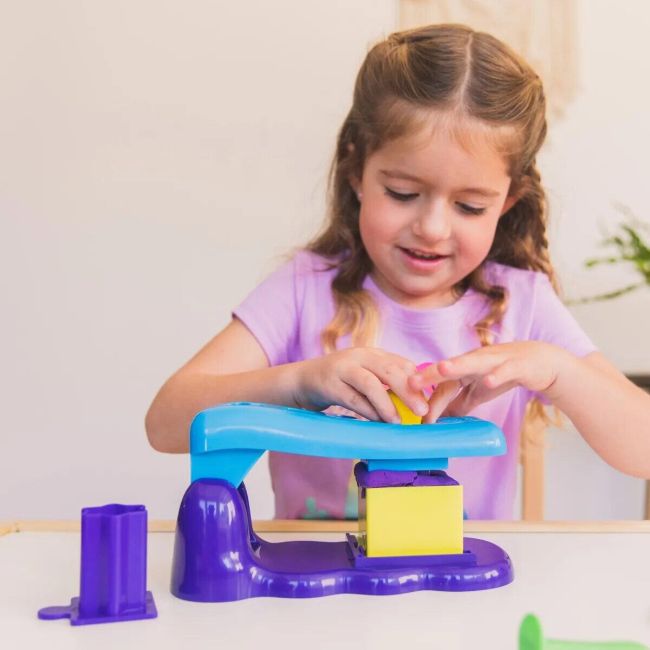 Set nisip kinetic atelierul magic - playfoam®