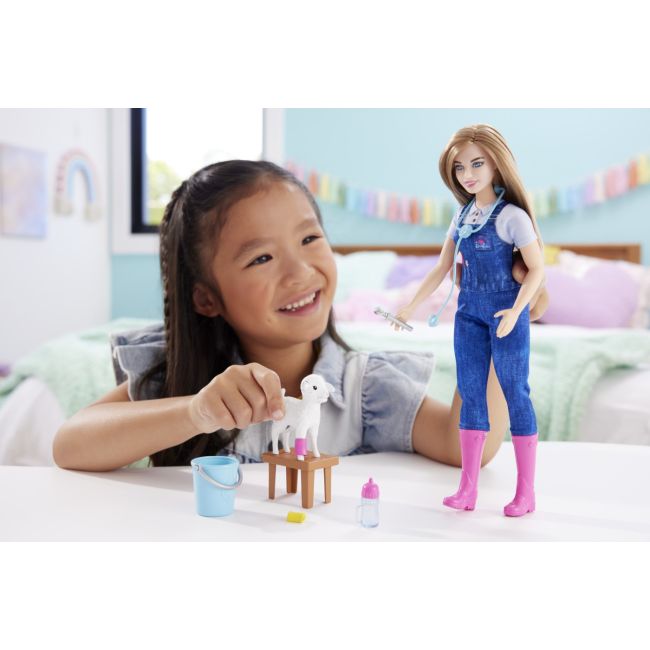 BARBIE PAPUSA BARBIE YOU CAN BE MEDIC VETERINAR VIVMTHRG42