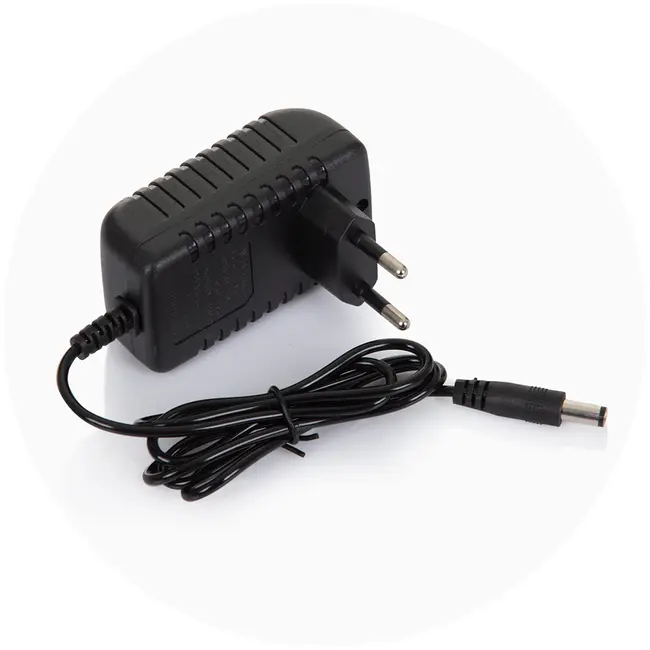 Masinuta electrica chipolino police black hubelkpl02401bl